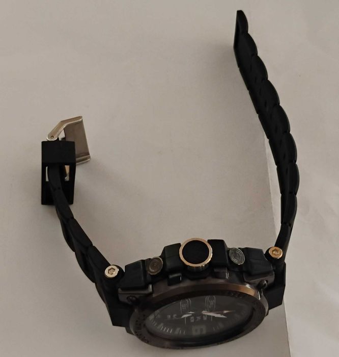 Мъжки  ръчен часовник, спортен