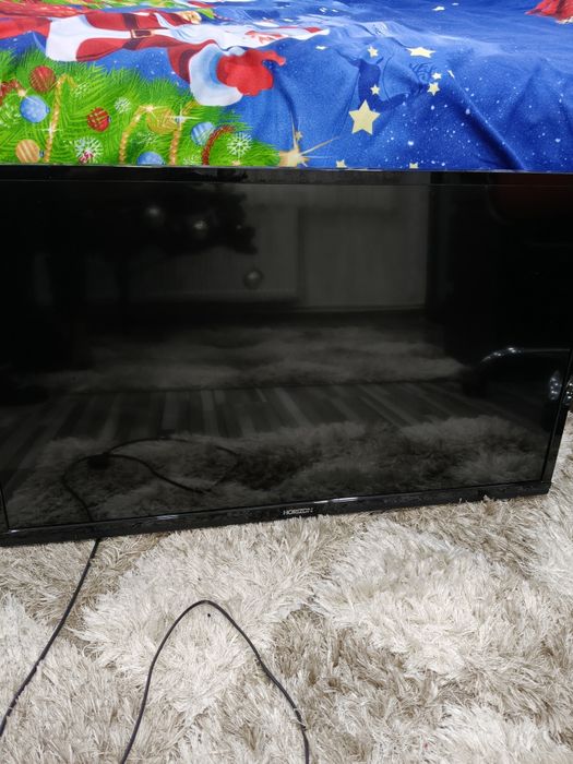 Vând tel led tv Horizon