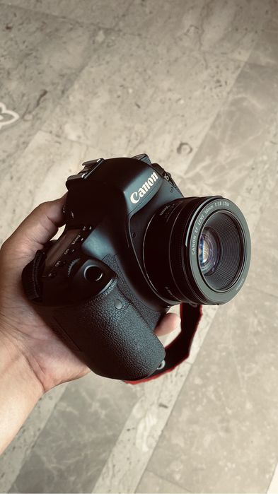 Продам canon 6D body