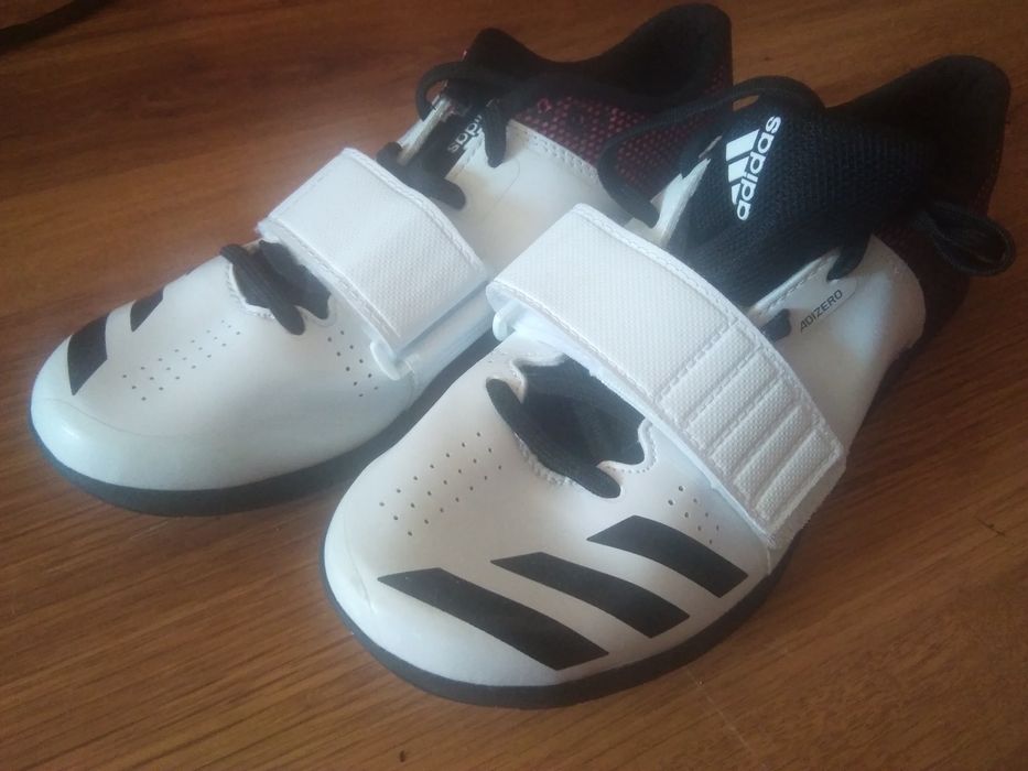 Шпайкове за спринт Adidas Ном. 40, 42 и 45 за дълъг и  троен скок ном.42  ном.45 и 46