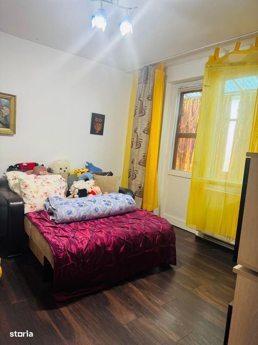 Apartament 3 camere renovat la 30 de Km de Oradea