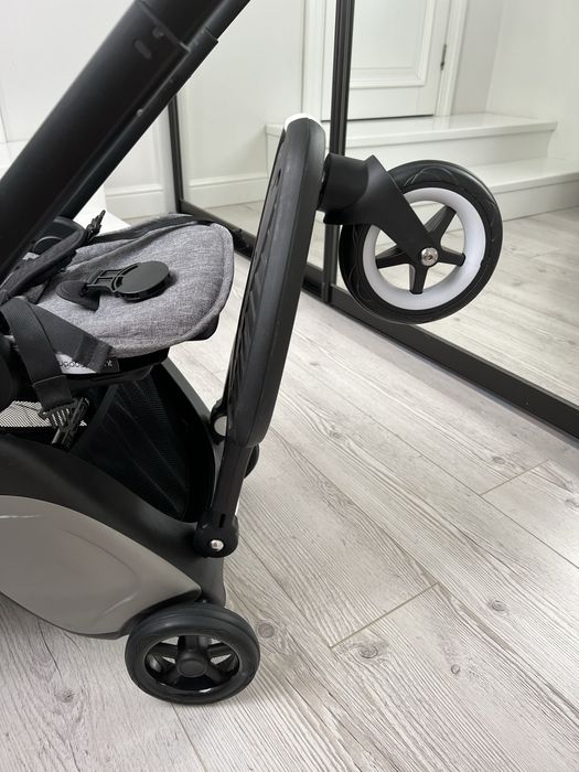 Продам коляску в отличном состоянии