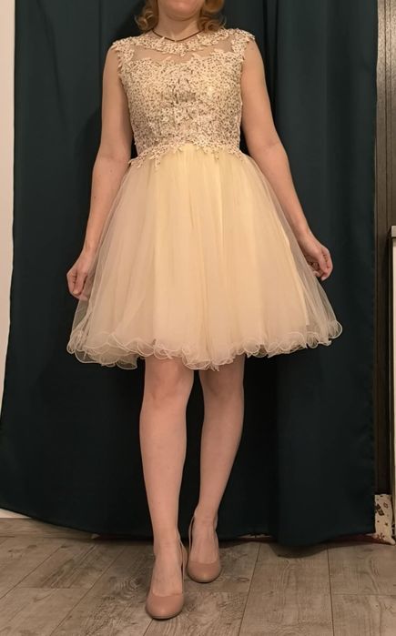 Rochie de seara crem