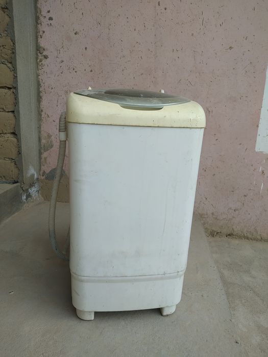 Kir yuvadigan moshin