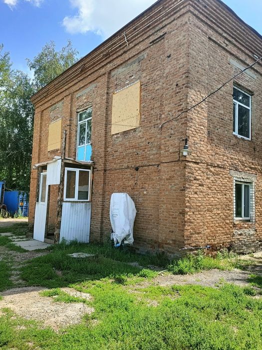 Продам здание с землёй