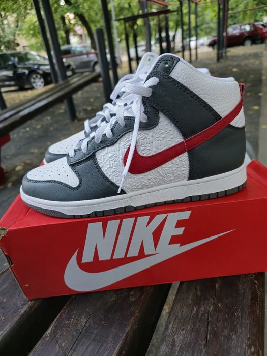 Nike Dunk High Retro