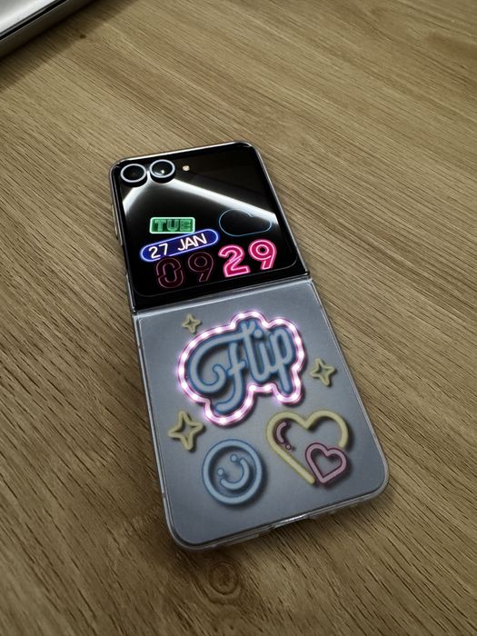 Samsung Galaxy Z Flip6 Blue  512GB - като нов