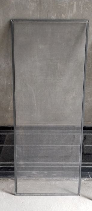 Deraza setkasi sotiladi 3 ta bor