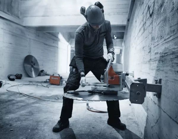 Аренда Алмазная Резка Прокат Бетонарез  Стенорез Дастафка есть 24.7