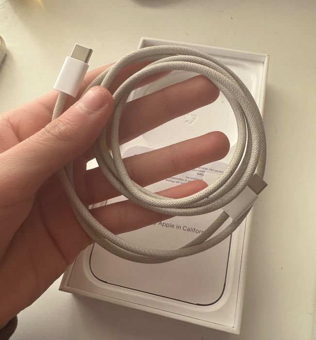 iPhone 15 128GB blue