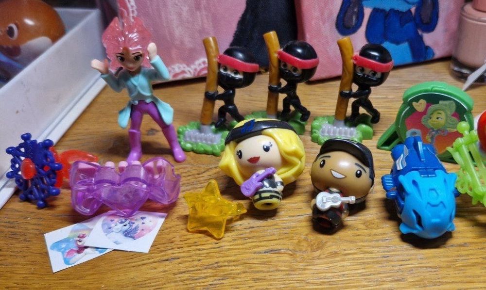 Kinder surprise фигурки