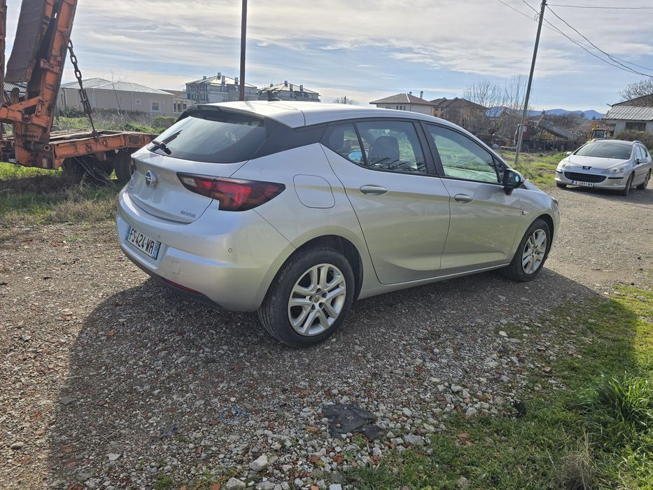 Опел астра нов внос