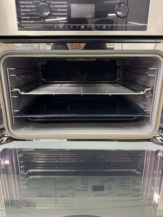 Фурна Miele с пара 45см висока 60см широка Germany Гаранция