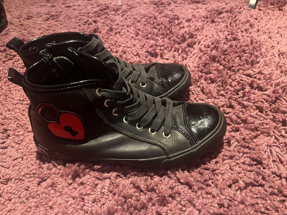 Кожени обувки Love Moschino