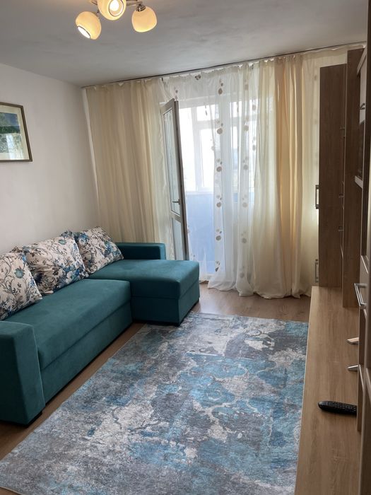 PROPRIETAR , inchiriez ap 2 camere DECOMANDAT,et 9/10,complet  mobilat