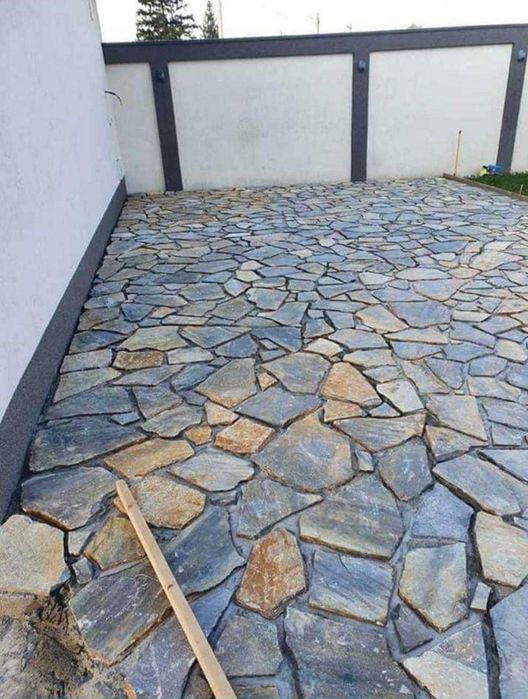 piatra naturala de inalta calitate cu montaj inclus