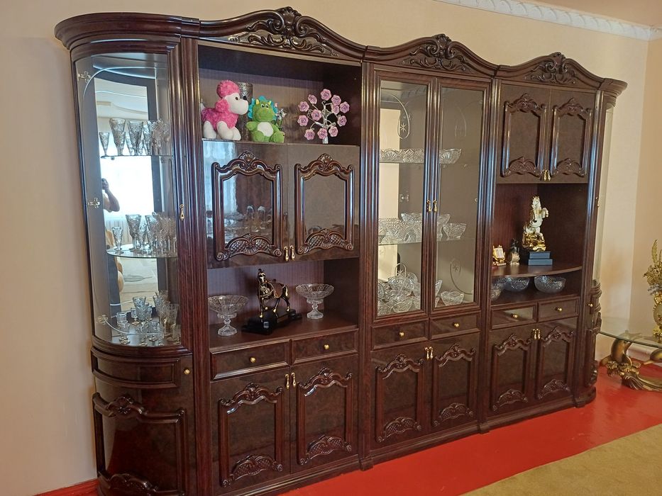 Гарнитур сатылады жағдайы жақсы