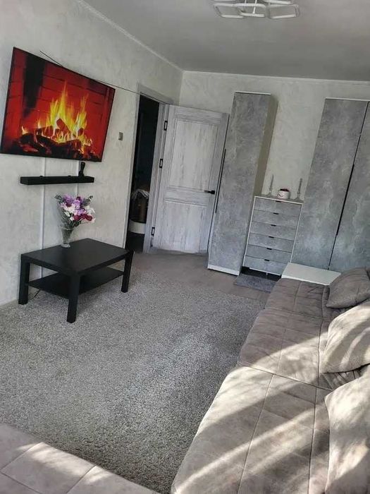 Продам 3ком квартиру район Уют