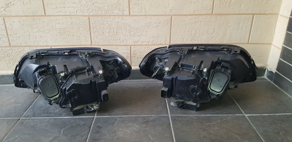 Фары на BMW X5 e53 рестайлинг