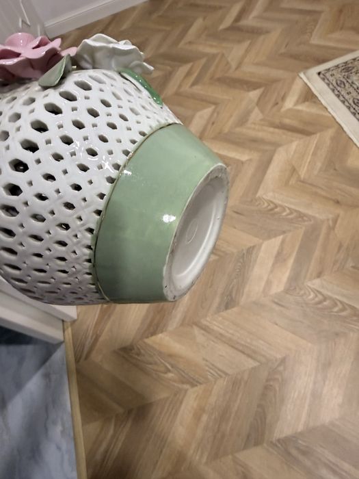 Ваза китайская 10000 тг