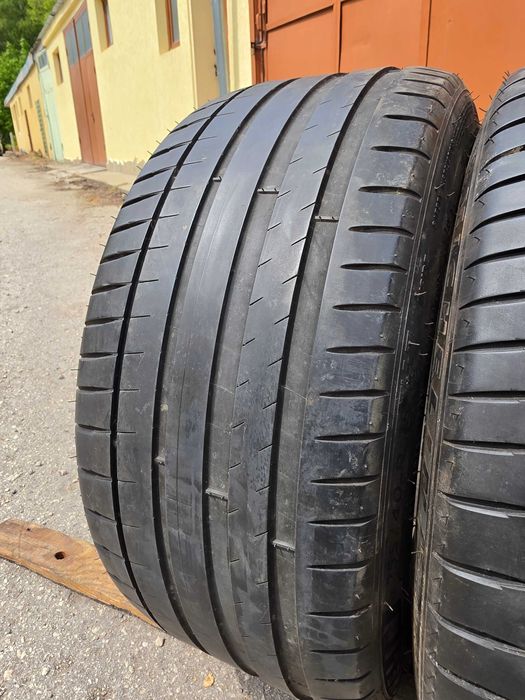 2 бр. летни гуми 255/40/18 Michelin PS4 ZR DOT 2619 4,5 mm