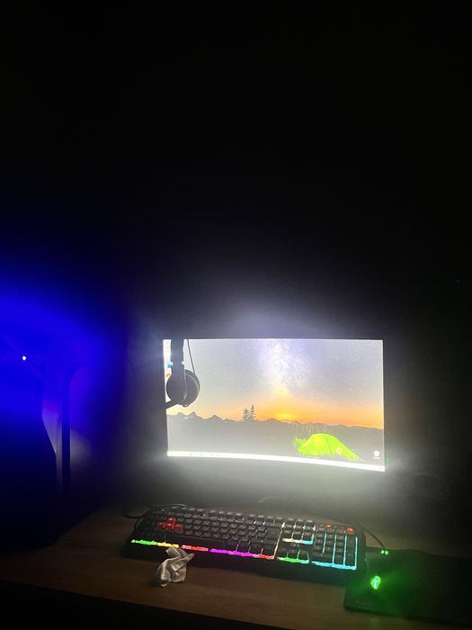 Продам комьпютер