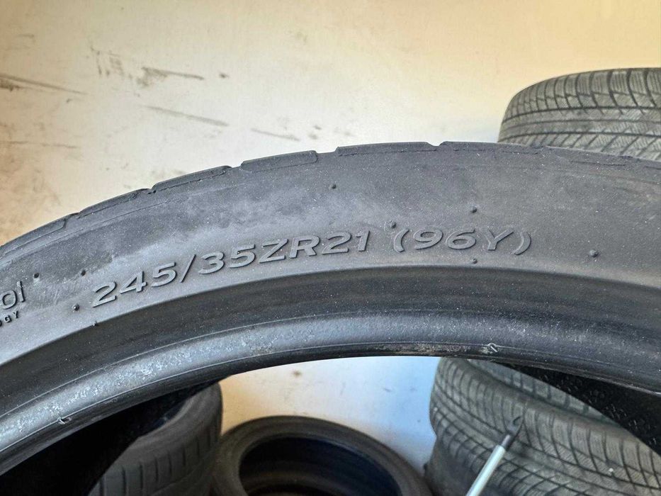 2 Anvelope Vara 245 35 21 Hankook Ventus S1 Evo3 7mm 2022