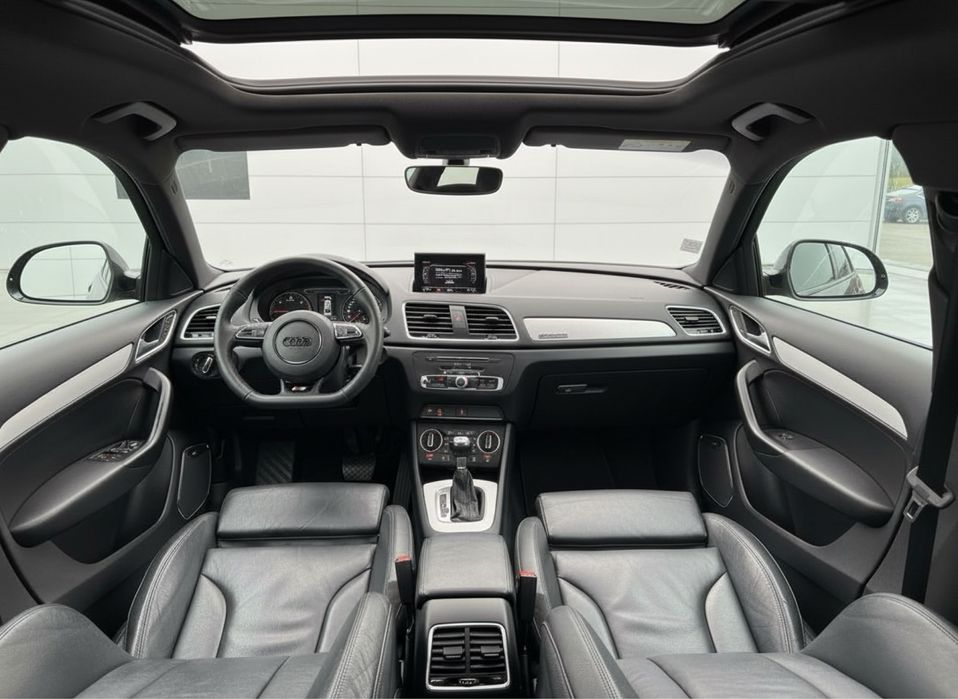 Audi Q3 // 3x sline // 4x4 // Panoramic // Bose Edition