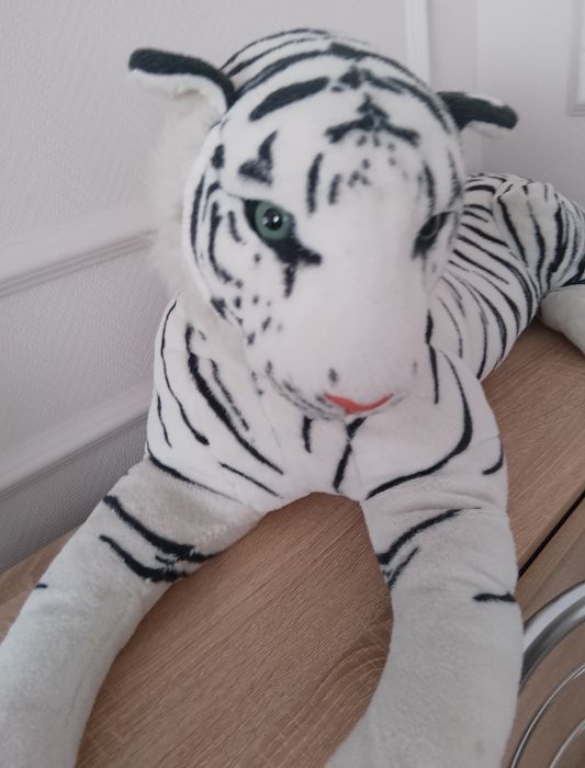 Большой белый тигр.