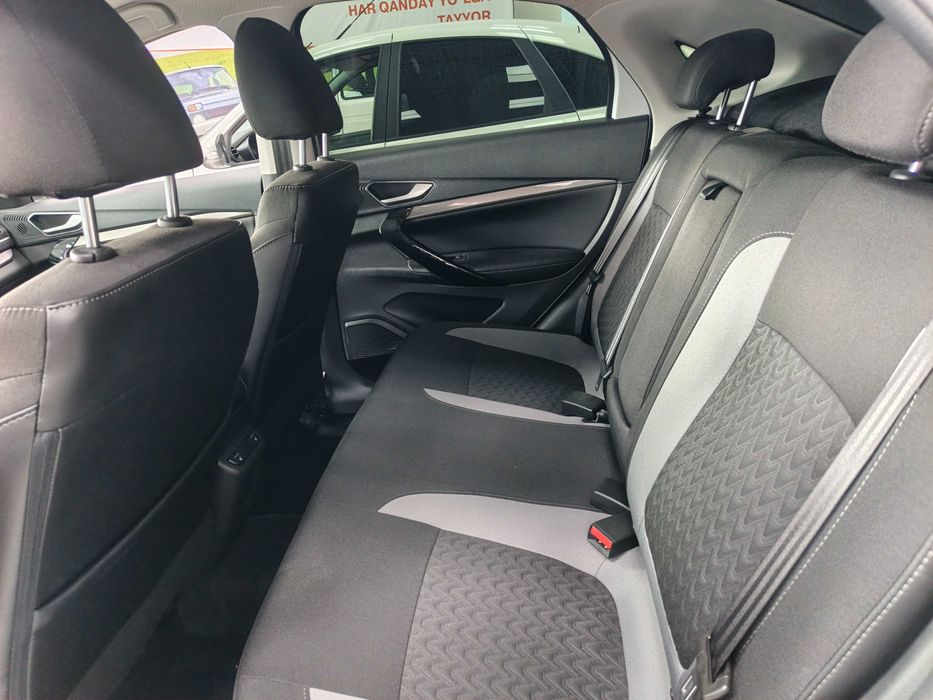 LADA Vesta Sedan Enjoy A/T
