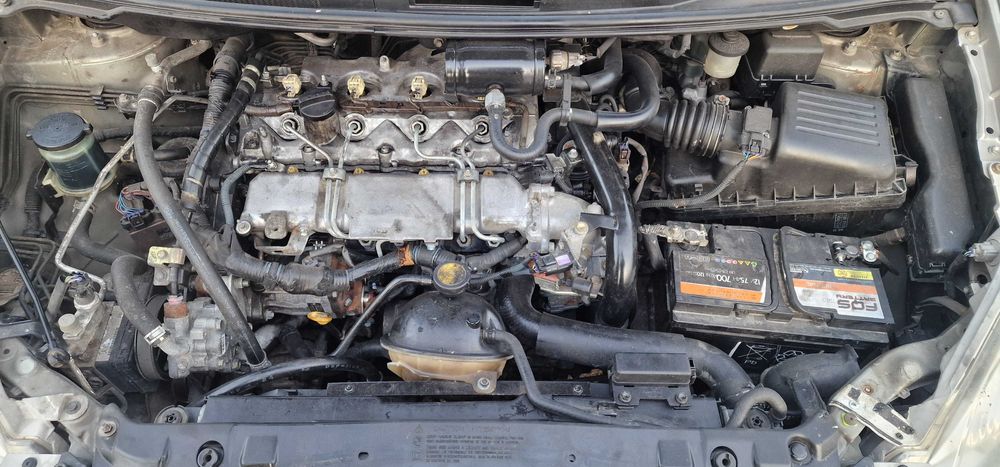 Toyota Corolla Verso 2.0 на части Тойота Корола Версо 2.0 на части