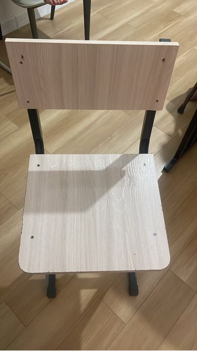 Продам парта и стул