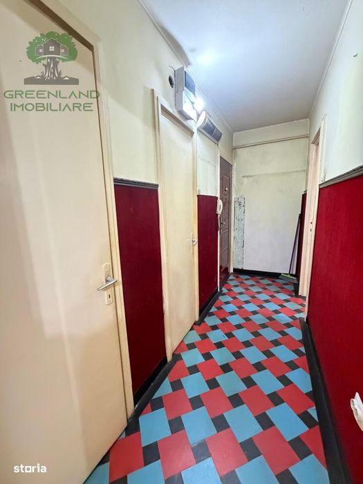 Apartament 2 camere, ETAJ 1, fara risc, Podu Ros - la bulevard
