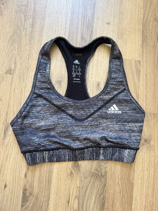 Сиво спортно бюстие на Adidas размер Xs/XXS