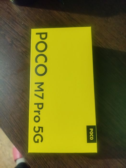 Смартфон Poco m7 pro 5g.
