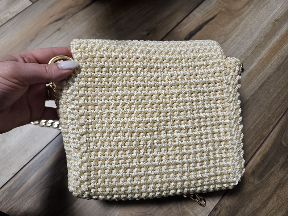 Дамска ръчно изработена чанта плетиво
