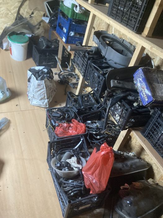 Super PREȚURISuzuki burgman piese burgman 250 si 400 cm