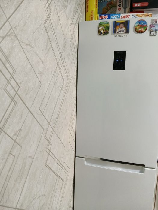 Samsung xolodilnik sotiladi srochna