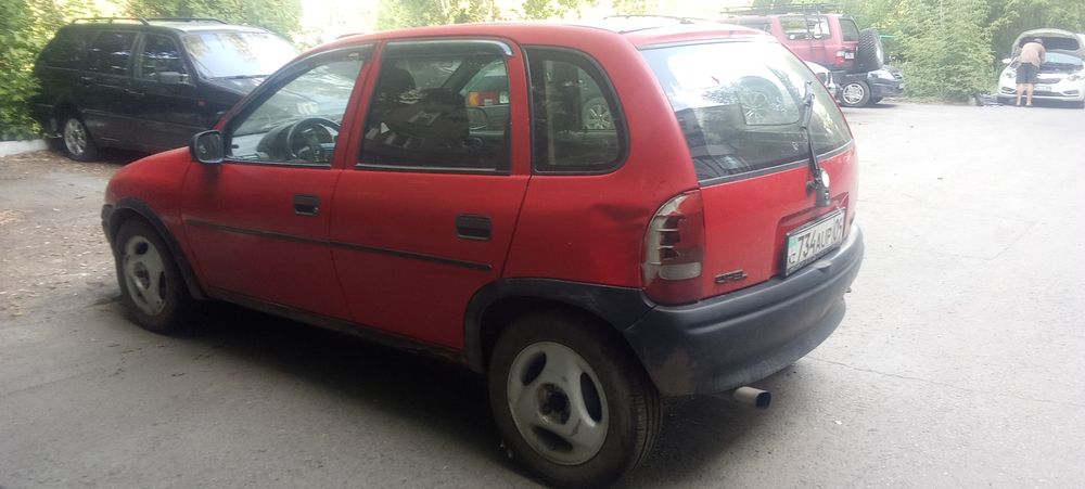 Опель Корса 1995