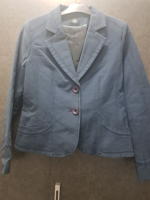 Спортно-елегантно сако и пола,46 и 48BG