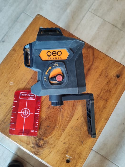 Vand nivela laser GEO Fennel X 3×360°