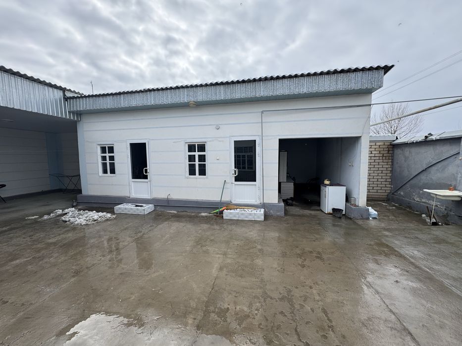 Sirdaryo shaharda uy sotiladi