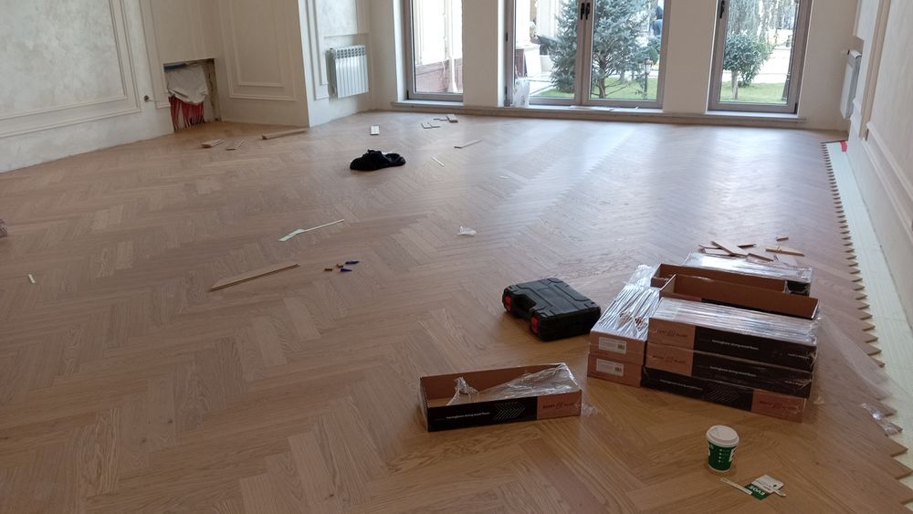 Pol ustasi Laminat naliynoy pol