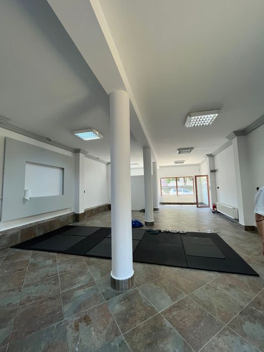 Spațiu de închiriat