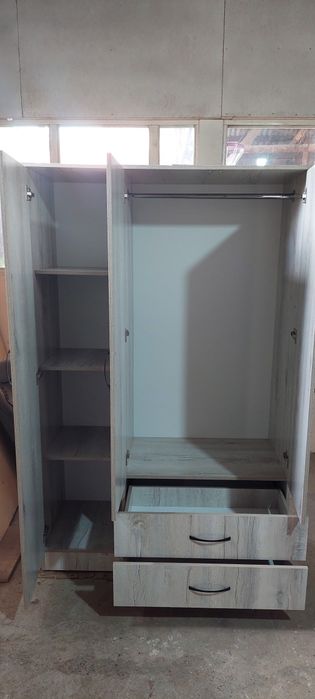 Продаётся Шкаф  , новый .