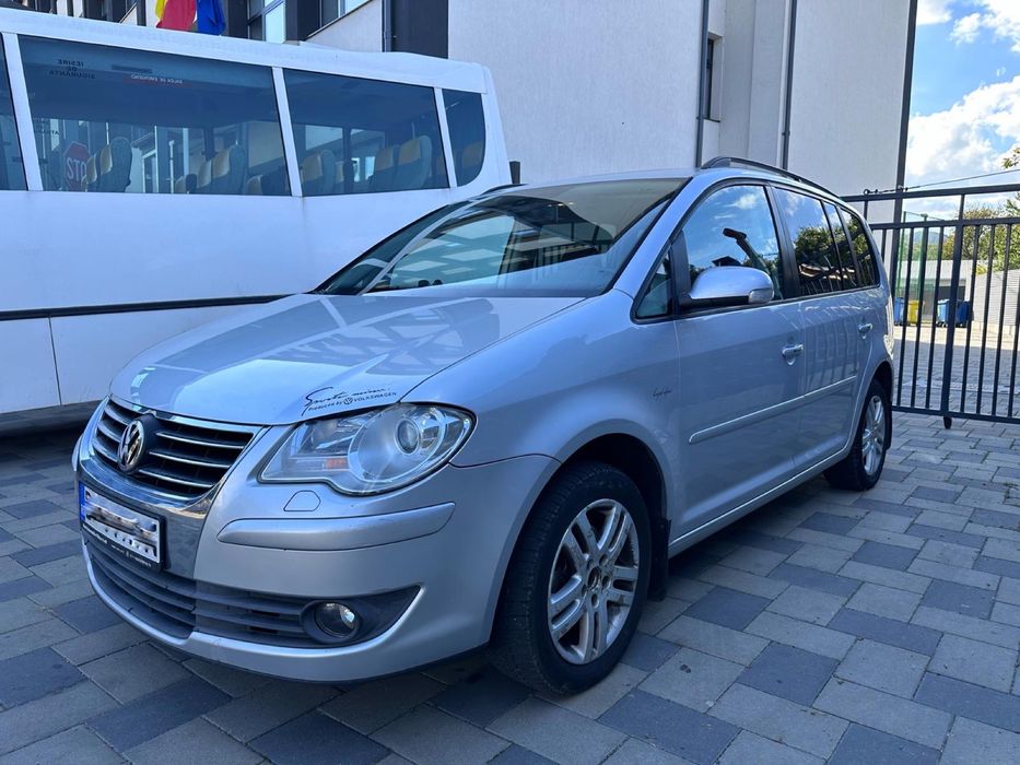 VOLKSWAGEN Touran 2008 — imagine 3