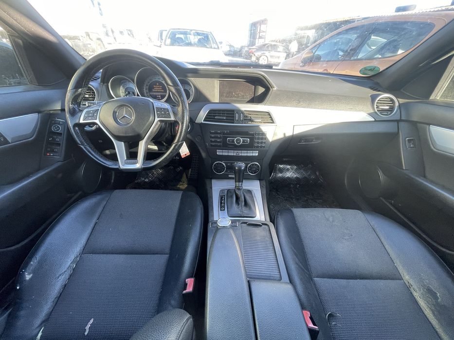 На части Мерцедес C 220 cdi W204 Faceluft