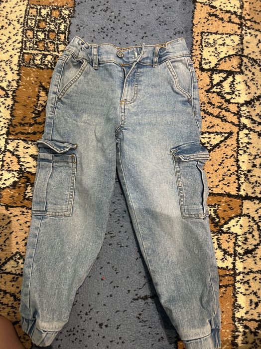 Детски дънки 110 см.