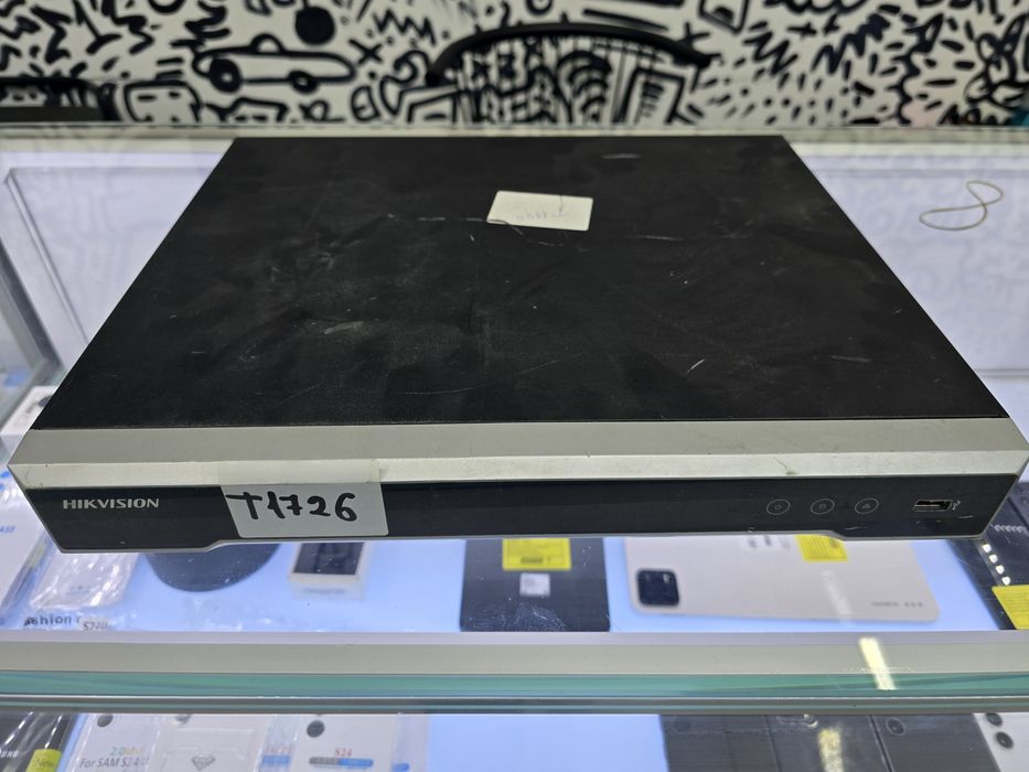 Видео регистратор Hikvision Ds-7608NI-K2/8p