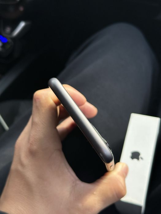 Iphone 11 64gb 74%аккум